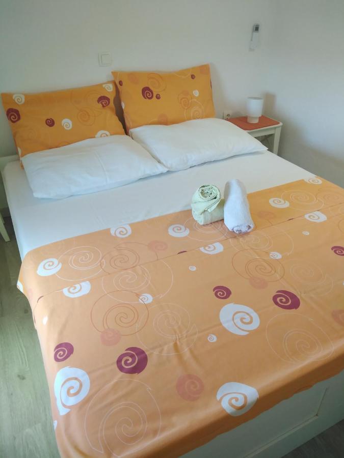 Apartments Nina Ravni Zimmer foto